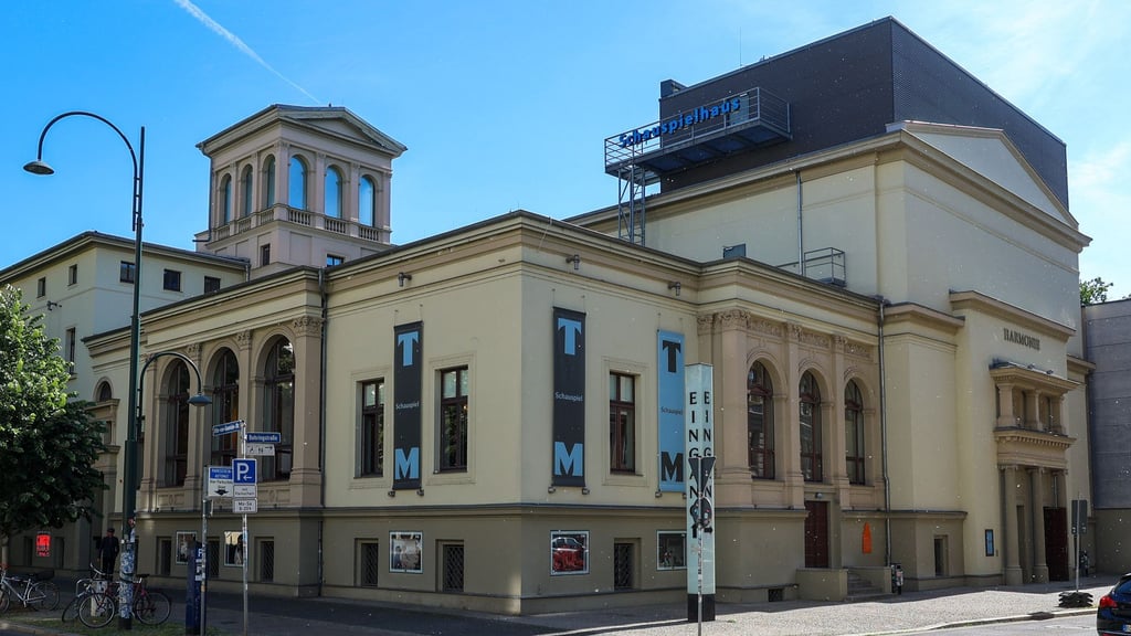 Das Schauspielhaus Magdeburg bleibt vorerst ohne eigene Gastronomie. Nur die Bar öffnet zu den Vorstellungen.