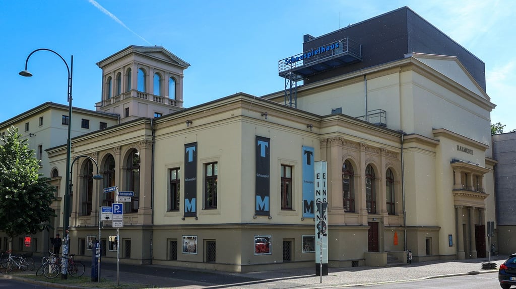 Das Schauspielhaus Magdeburg bleibt vorerst ohne eigene Gastronomie. Nur die Bar öffnet zu den Vorstellungen.