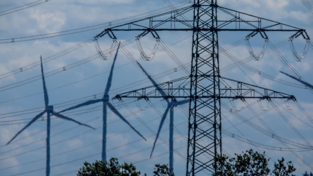 Die kritische Infrastruktur soll widerstandsfähiger werden. Angreifer sollen es nicht mehr so leicht haben. (Symbolbild)