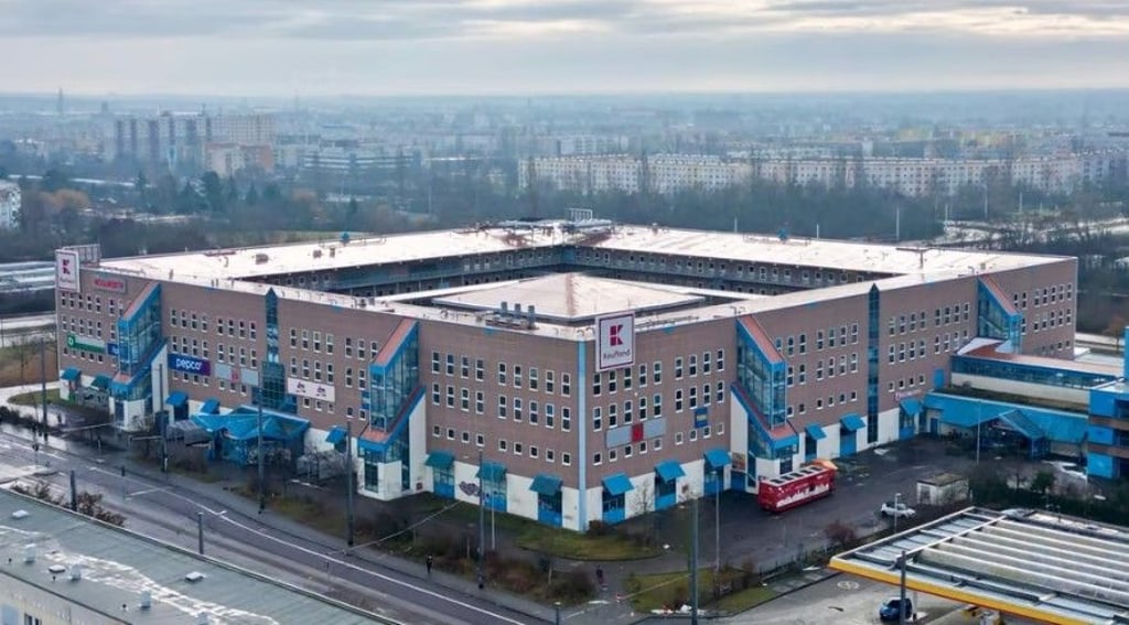 Das Südstadt-Center in Halle: Schon Anfang Februar könnte hier Schluss sein. Die Stadt droht mit Schließung wegen Brandschutzmängeln.&nbsp;