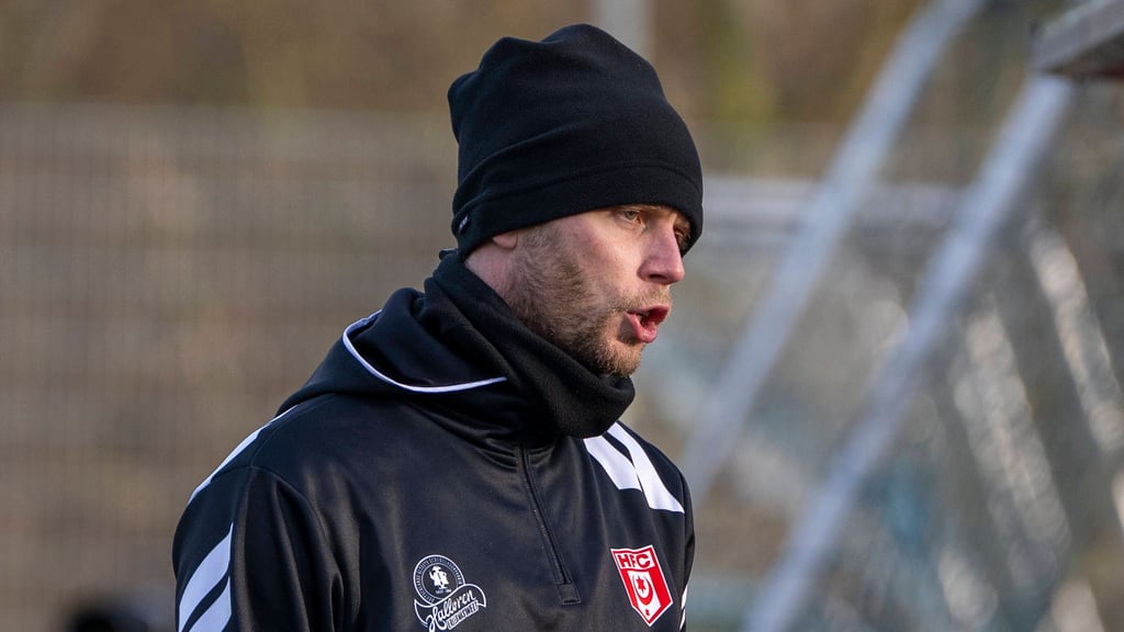 HFC-Trainer Robert Schröder kritisiert die Spielplangestaltung.