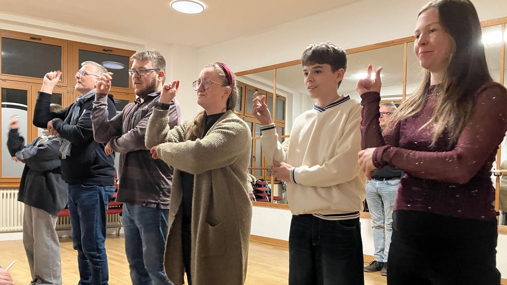 Probe im Spiegelsaal des Weißenfelser Kulturhauses