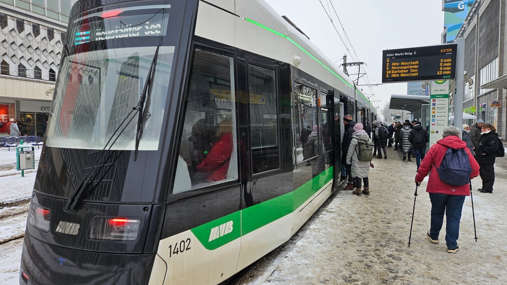 Die MVB-Haltestelle Alter Markt soll grundlegend umgestaltet werden.