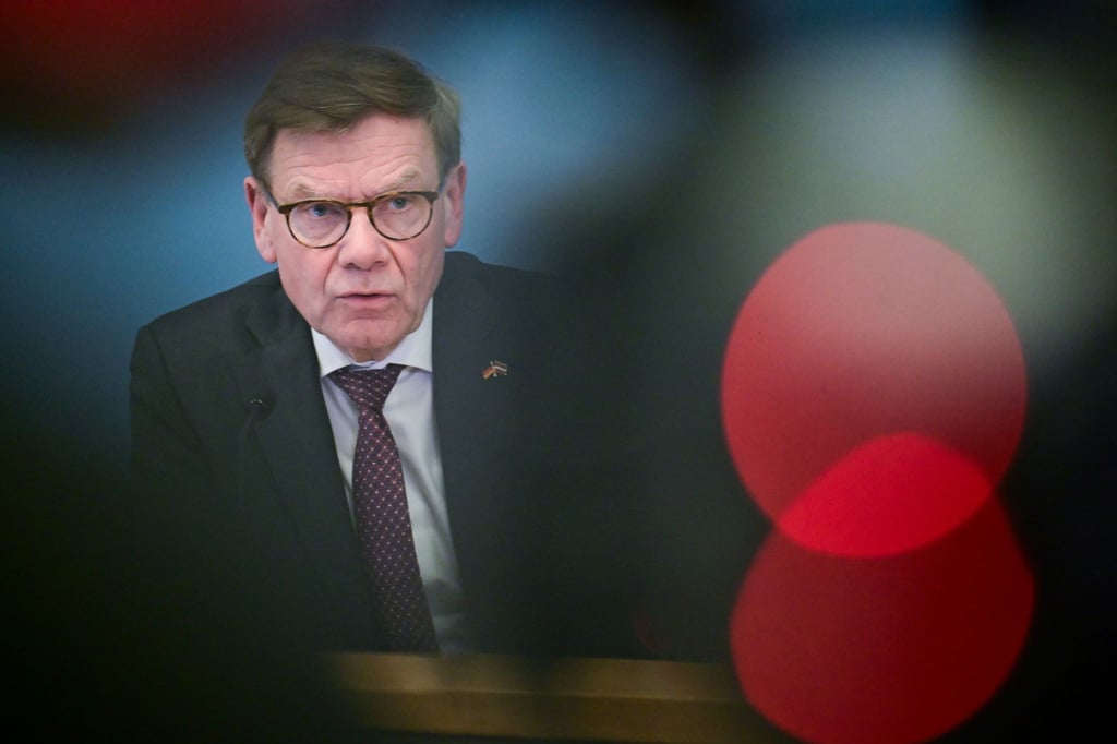 Auch die Bundesregierung greift den KI-Trend um den Pinguin auf. (Archivbild)