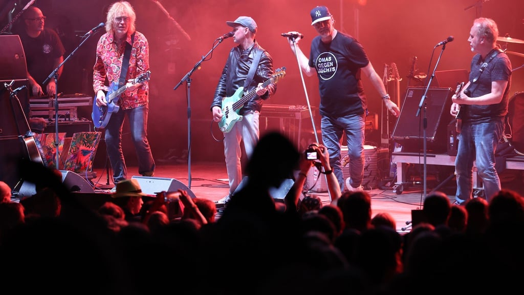 Fury in The Slaughterhouse aus Hannover kündigt eines Album und Konzert in der niedersächsischen Heimat an. (Archivbild)