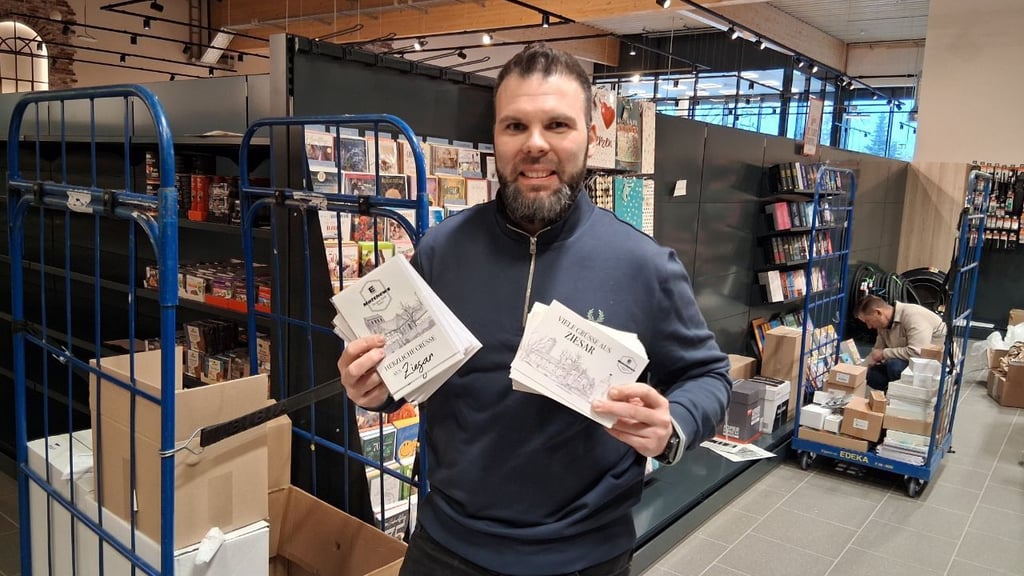 Genthiner Geschäftsführer Martin Matthews präsentiert die neue Filiale in Ziesar.