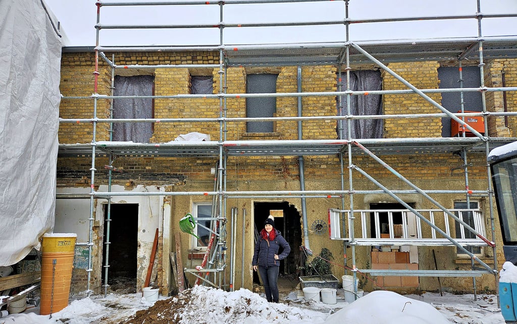 Anna-Sophie Graupner hat sich viel vorgenommen. Hier in Zscherndorf entsteht  derzeit eine Wohngemeinschaft für Senioren.  