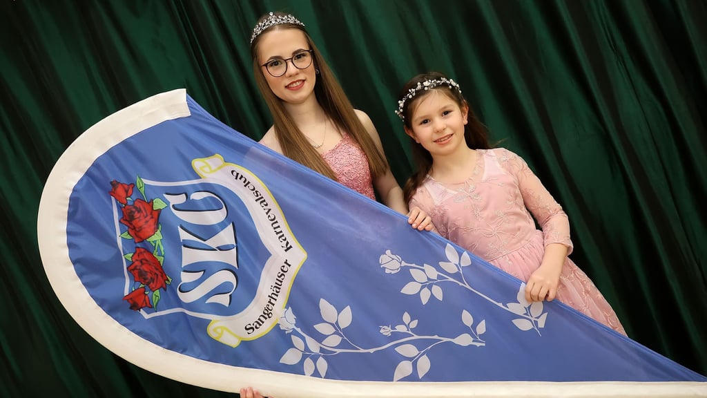 Emma Koch (l.) und die achtjährige Florence Alex sind das erste Prinzessinnen-Duo in der Region.