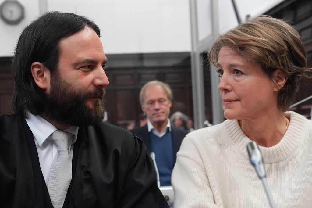 Nach einer dramatischen Szene im Gerichtssaal wurde der Prozess kurz unterbrochen.