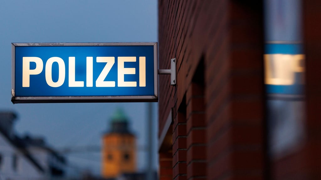 Die Polizei in Anhalt bittet um Mithilfe. 