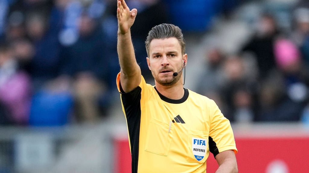 Daniel Schlager leitet das RB-Heinspiel gegen Mainz.
