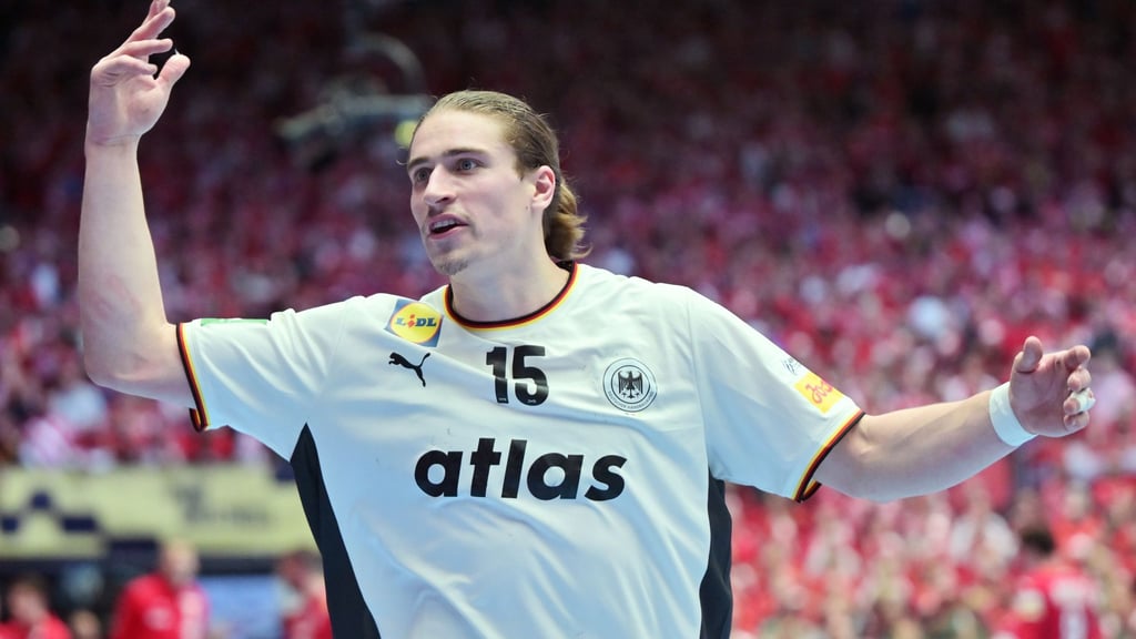 Handballer Juri Knorr kann die Kritik des kroatischen Trainers verstehen.