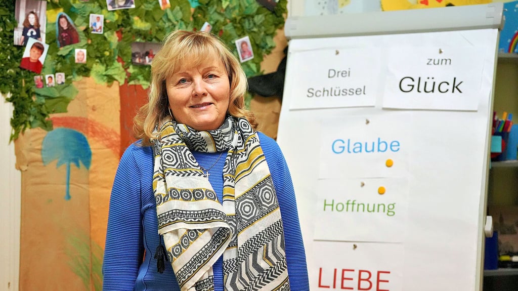 Die Religionslehrerin und Gemeindepädagogin Marina Janowski aus Buchholz wird mit einem Gottesdienst am Sonntag nach mehr als 20 Jahren verabschiedet.