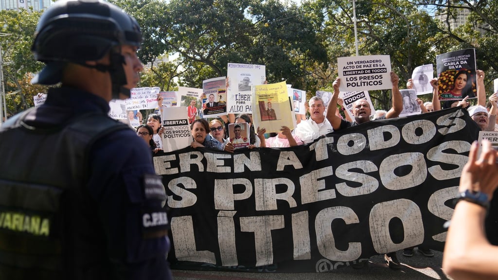 Angehörige und Menschenrechtsaktivisten haben die Freilassung aller politischen Gefangenen gefordert. (Archivbild)