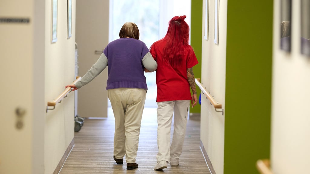 Pflegebedürftige in Sachsen-Anhalt haben oft finanzielle Probleme.