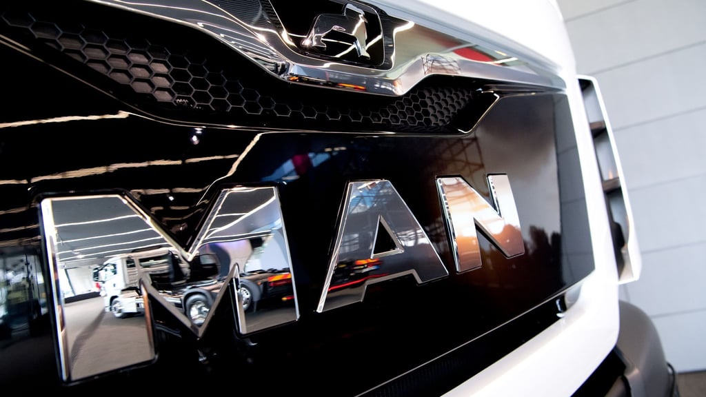 Mehr als 2.100 Beschäftigte arbeiten nach Gewerkschaftsangaben im MAN-Werk in Salzgitter. Auch für sie gibt es nun eine Zukunftsperspektive. (Archivbild)