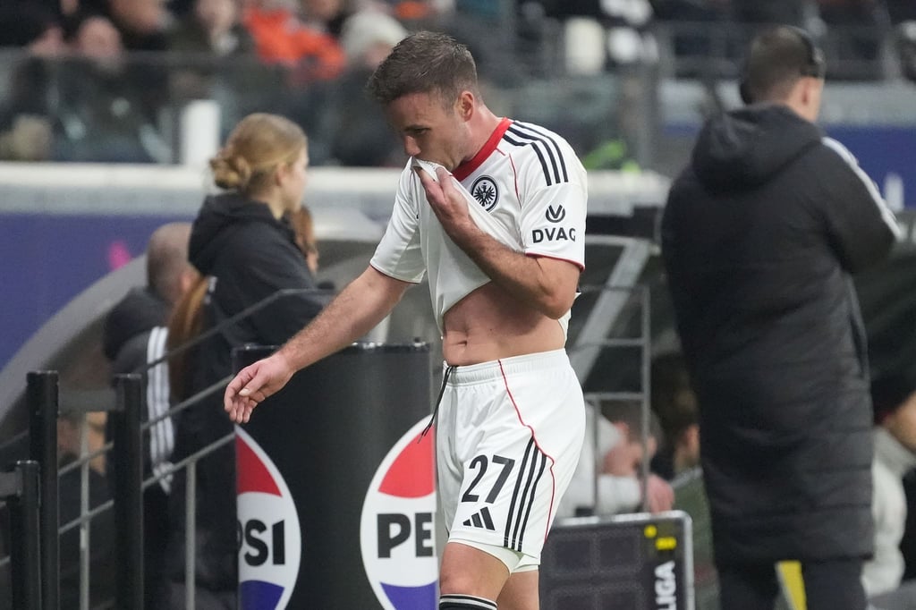 Gefrustet: Mario Götze und die Eintracht taumeln weiter.