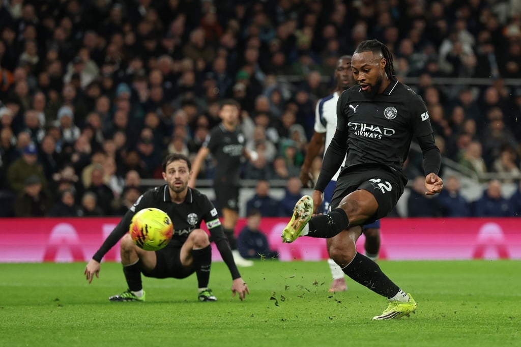 Antoine Semenyo erzielte das 2:0 für Manchester City.