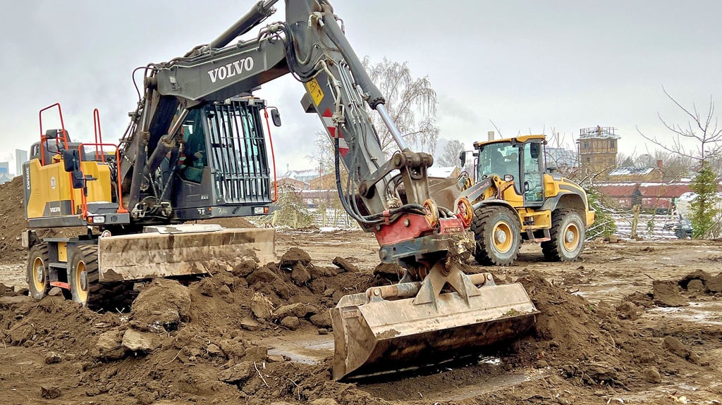 Die Gärten am Bahnhof in Bernburg sind abgerissen worden - nach Angaben der Stadt aus gutem Grund - es geht um den Sachsen-Anhalt-Tag 2026.&nbsp;&nbsp;