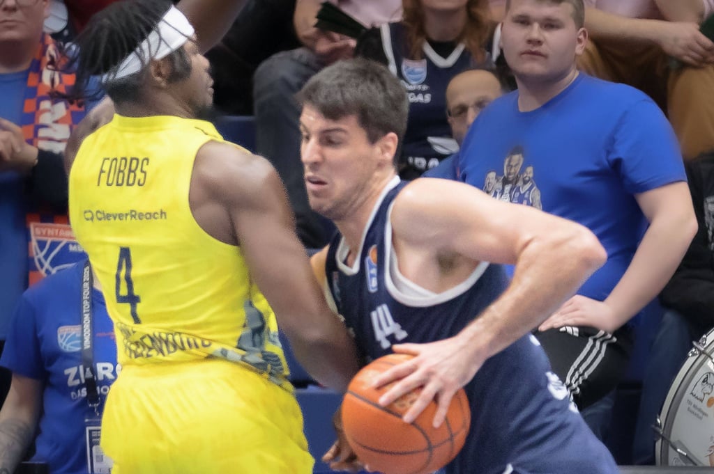 Jure Planinic (r.) erzielte 19 Punkte für den MBC.