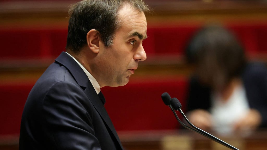 Lecornu hatte den Haushalt ohne Endabstimmung durch die Nationalversammlung gedrückt. (Archivbild)