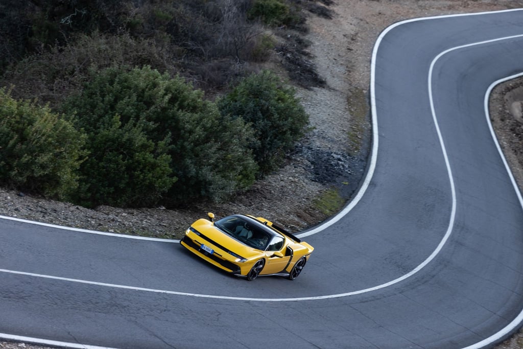 Saus und Braus: Ja, der Ferrari 849 Testarossa ist wahnsinnig teuer - ihm zuzuschauen ist gratis, falls man mal einen sieht.