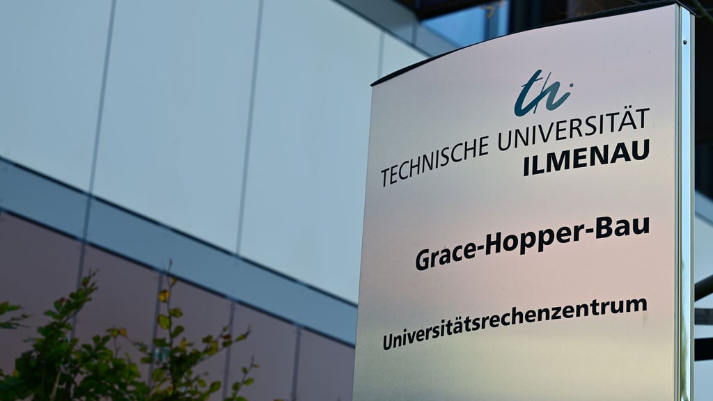 Zehn Hochschulen gibt es in Thüringen. Sie stehen womöglich vor einer größeren Reform. Denkbar sind etwa Verbünde. (Symbolbild)