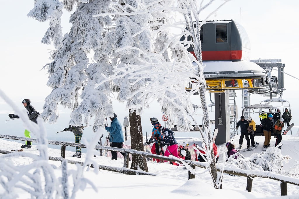 Nadelöhr mit Sturzrisiko: Am Ausstieg vom Sessellift kann es eng zugehen.