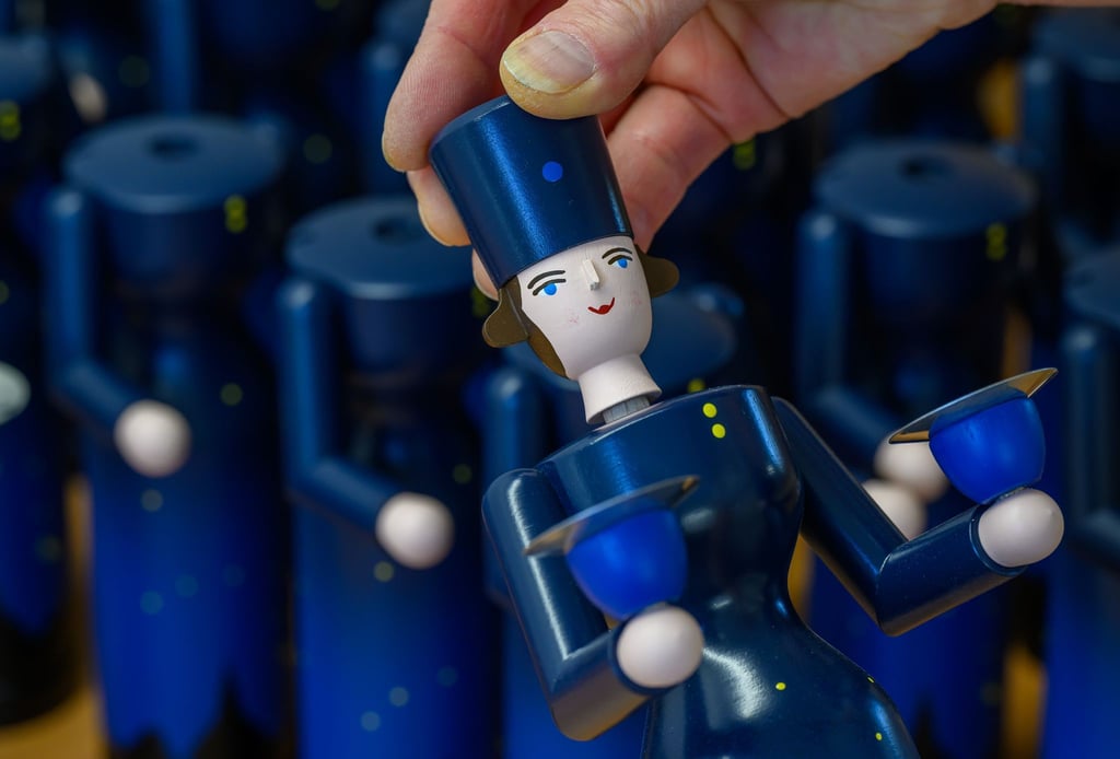 Holzkunst aus dem Erzgebirge ist auch in Übersee beliebt. Doch wird sich dort der Markt angesichts der US-Zölle weiter entwickeln? (Symbolbild)