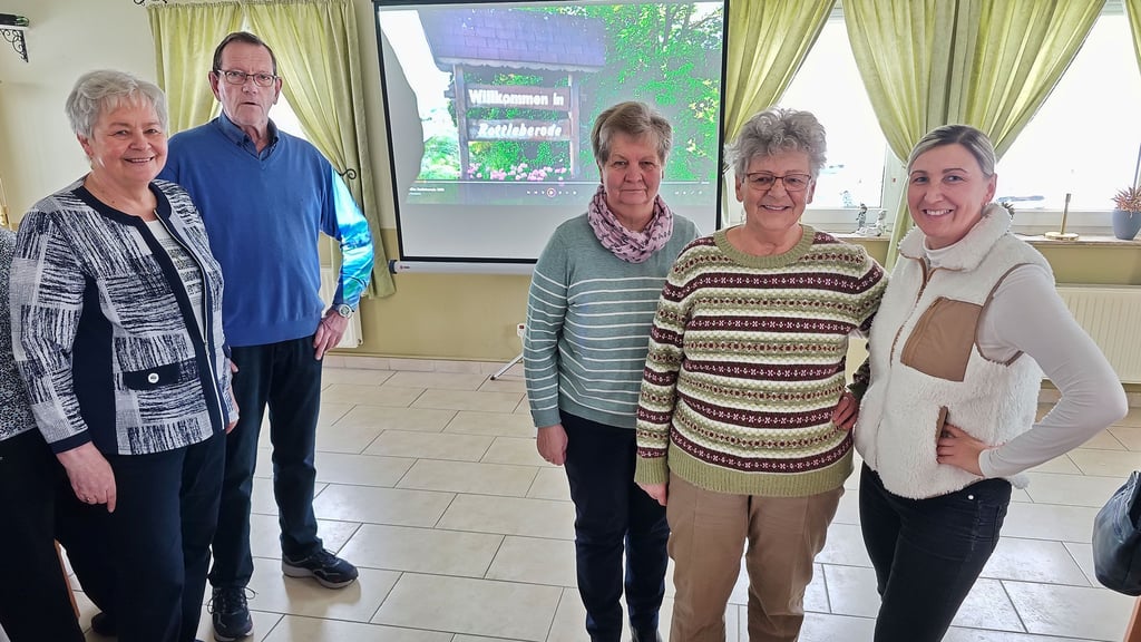 Ein engagiertes Team: Uta und Manfred Brodhuhn, Ortsbürgermeisterin Helga Rummel, Karin Rosemann und Nicole Dockhorn (v.l.).