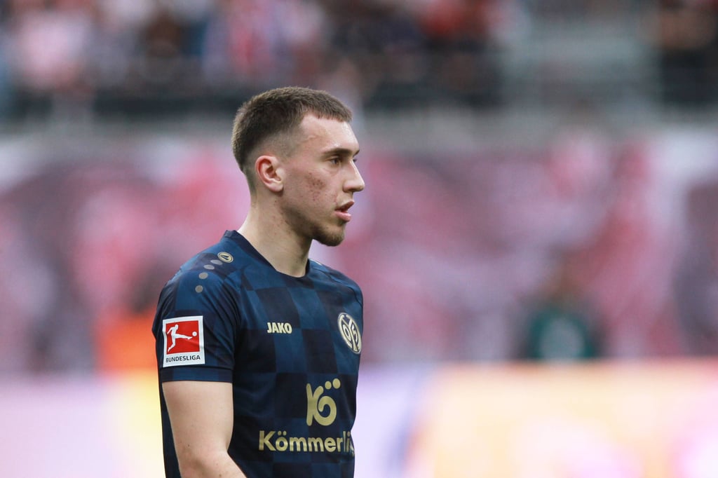 Brajan Gruda hier im Trikot des FSV Mainz 05 gegen RB Leipzig.