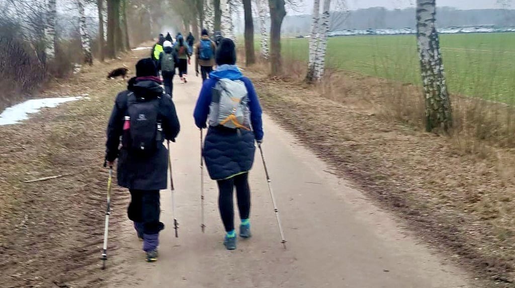 Der neue Verein „Förderung von Veranstaltungen“ veranstaltete seine erste Aktion: Eine Wanderung von Wustrow nach Gartow.