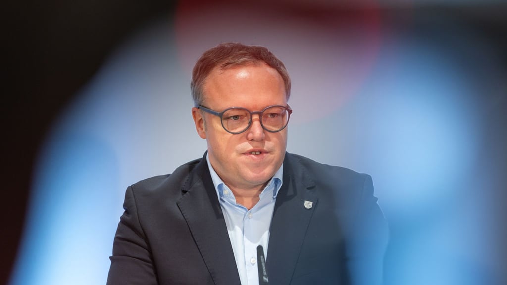 Voigt will Osten als Testregionen für schnellere Verfahren. (Archivbild)