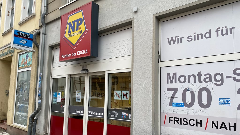 Der NP-Markt in Burg wird für Renovierungsarbeiten geschlossen. Aus ihm soll ein neuer nah & gut-Markt werden.