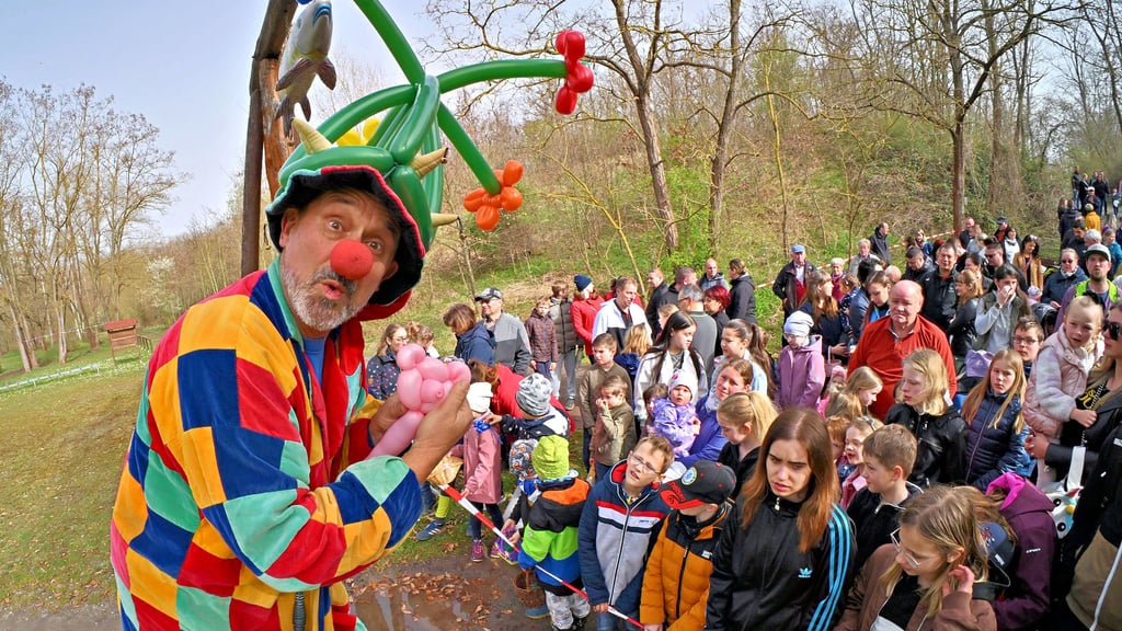 Auch der Abenteuerspielplatz bei Neu Königsaue – hier bei der Saisoneröffnung – wäre von einer Zahlungsunfähigkeit der Seeland GmbH betroffen.