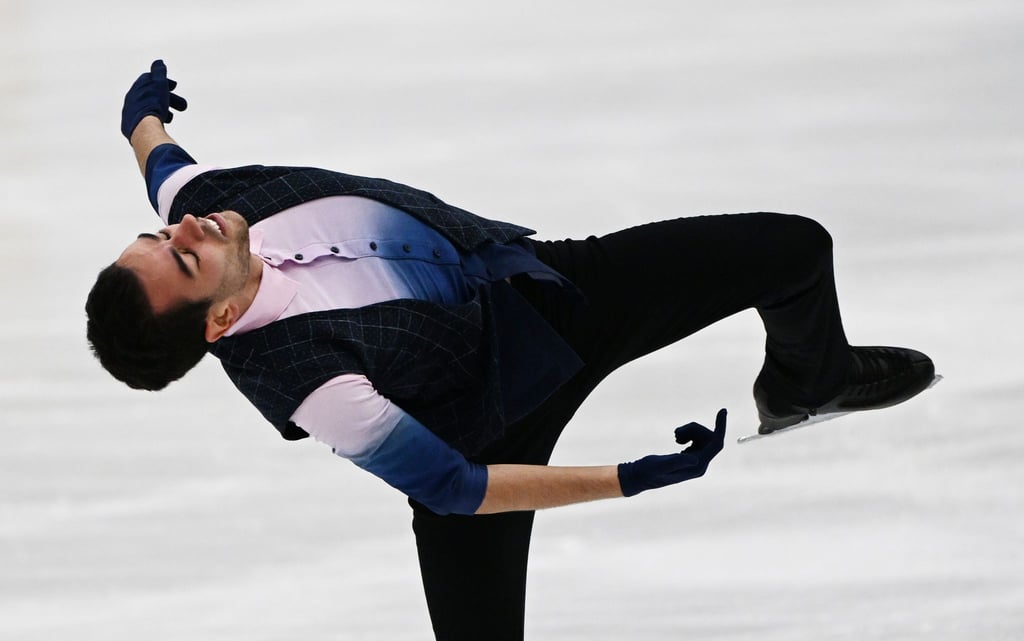 Der spanische Eiskunstläufer Tomàs-Llorenç Guarino Sabaté tritt bei den Olympischen Winterspielen mit einem Lauf zu Musik an, die auf die Minions-Figuren aus den Zeichentrickfilmen anspielt. (Archiv-Bild)
