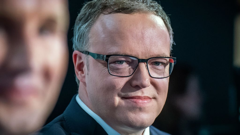 Thüringens AfD-Landespartei- und Fraktionschef Björn Höcke will im Zuge eines konstruktiven Misstrauensvotums gegen Regierungschef Mario Voigt (CDU) kandidieren. Doch die anderen Fraktionen winken ab. (Archivbild)