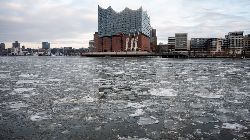 Auch in den nächsten Tagen bleibt es in Teilen Deutschlands eisig.