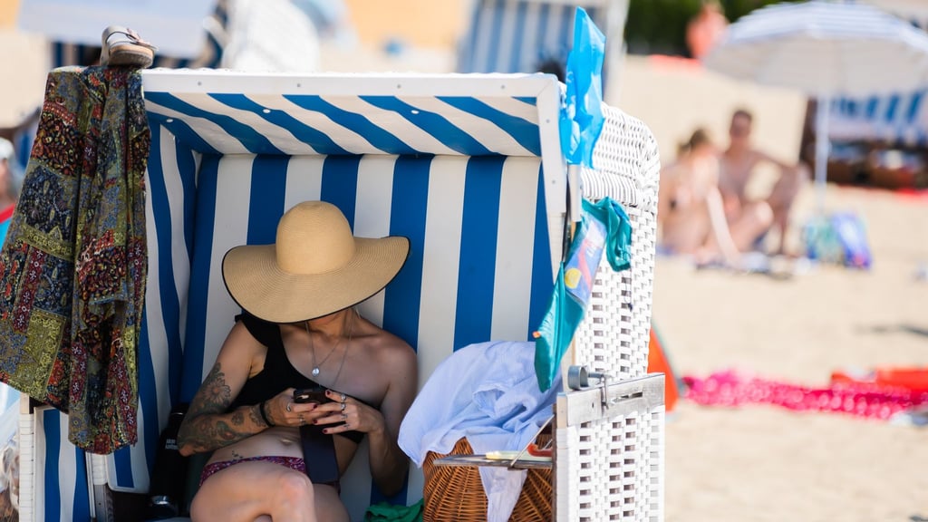 Künstliche Intelligenz kann Touristen auch während ihres Urlaubs unterstützen. (Symbolbild)