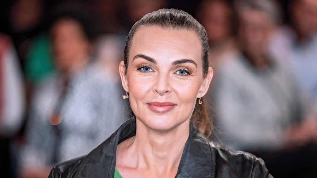 In Hollywood läuft nicht immer alles nach Plan. Das beweisen zwei kuriose Momente zwischen Annika Lau und bekannten Schauspielern.