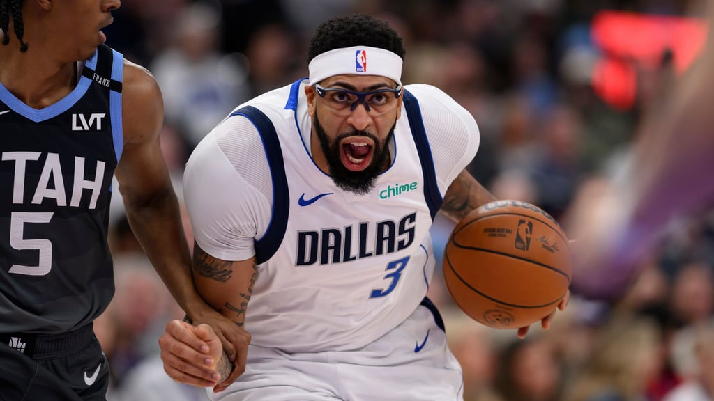 Anthony Davis soll die Dallas Mavericks wieder verlassen. (Archivbild)