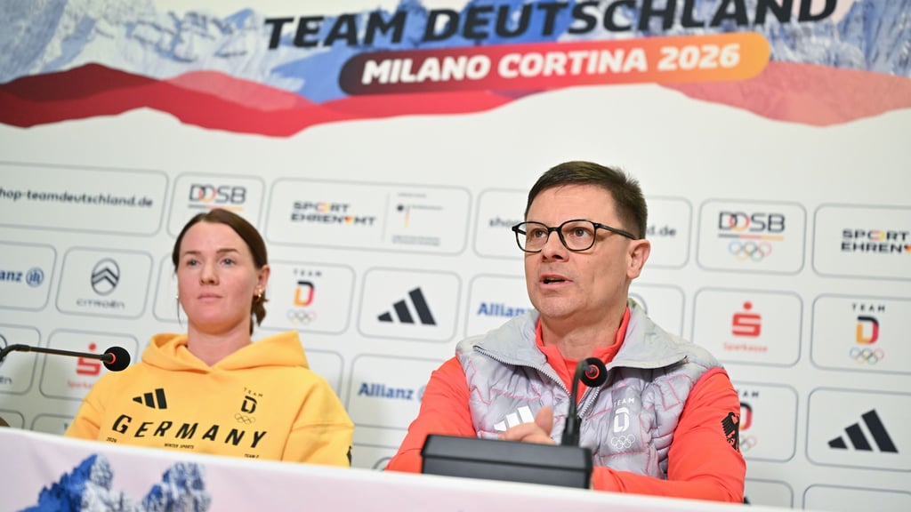 Er gibt keine konkrete Medaillenvorgabe: Chef de Mission Olaf Tabor (r).