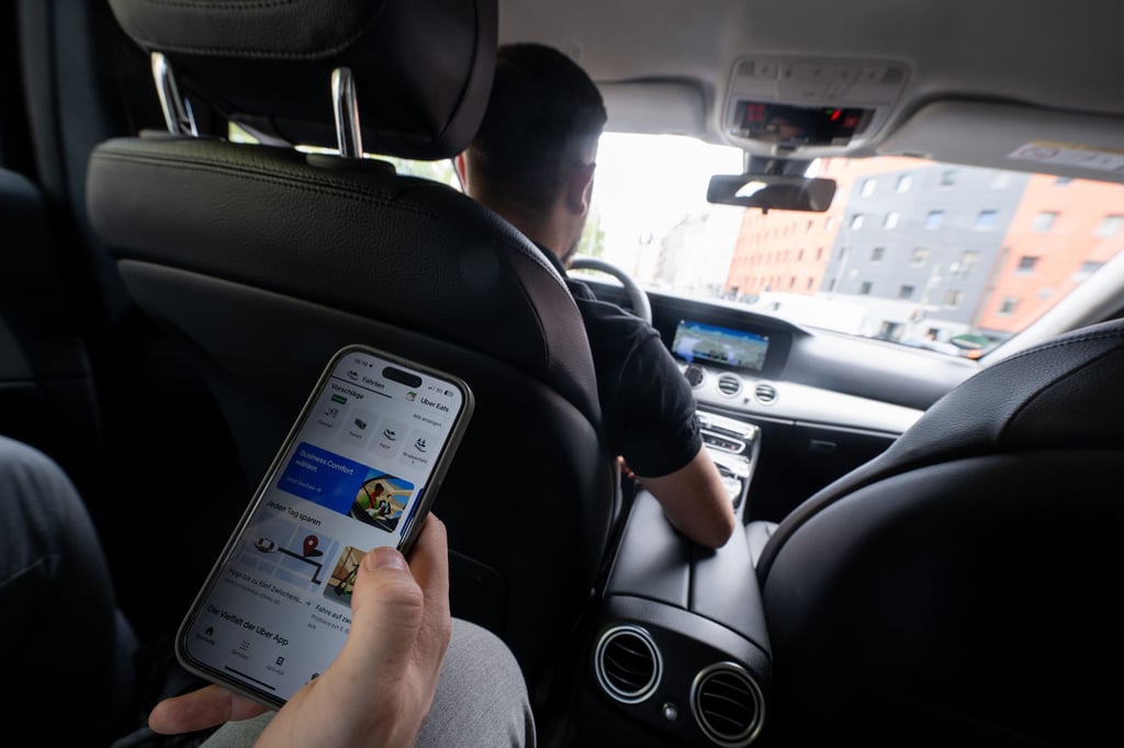 Auch der Fahrdienstvermittler Bolt startet nun ein „Frauen für Frauen„-Programm. (Symbolbild)