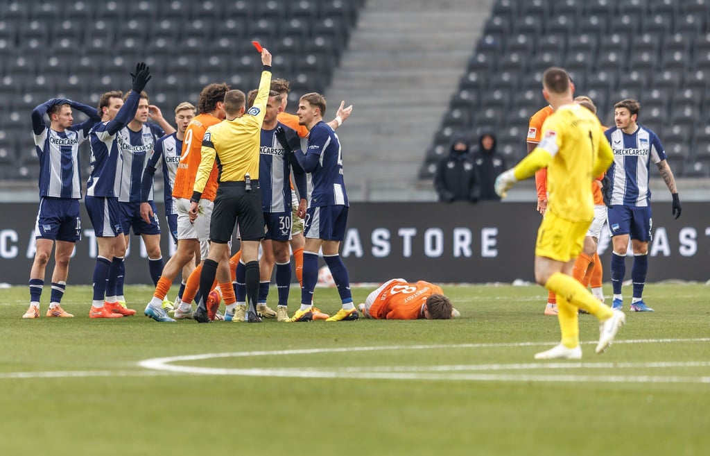 Der Pole war vom Platz gestellt worden.