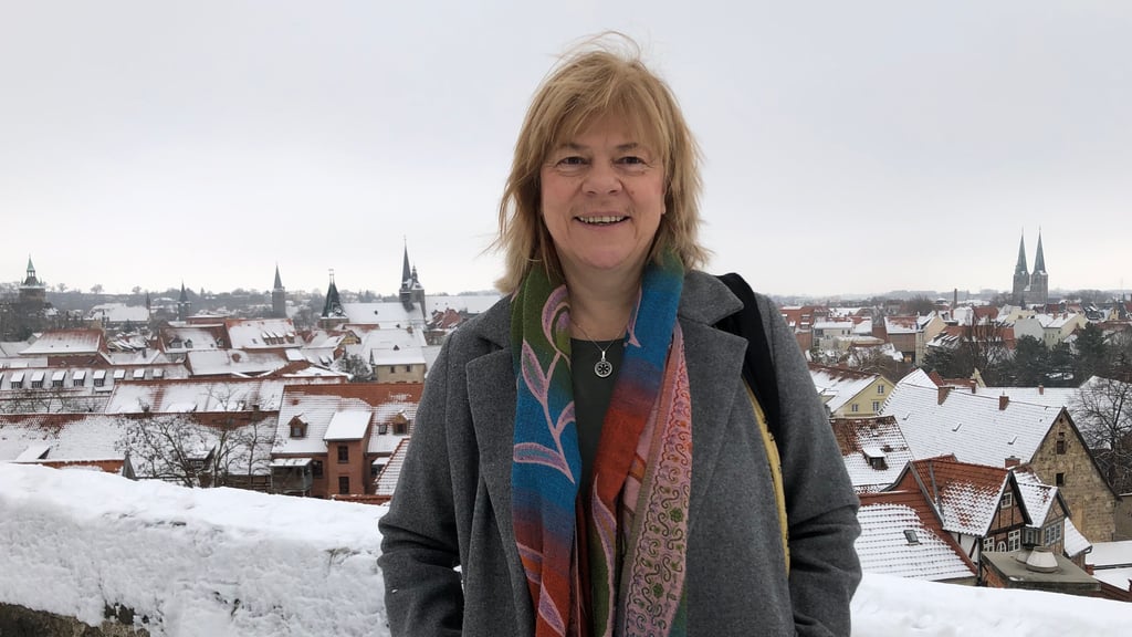 Eva-Maria Menard freut sich, als neue Pfarrerin in den evangelischen Kirchengemeinden Quedlinburg und Westerhausen  noch einmal nah bei den Menschen zu sein und Kirche vor Ort mitgestalten zu können.
