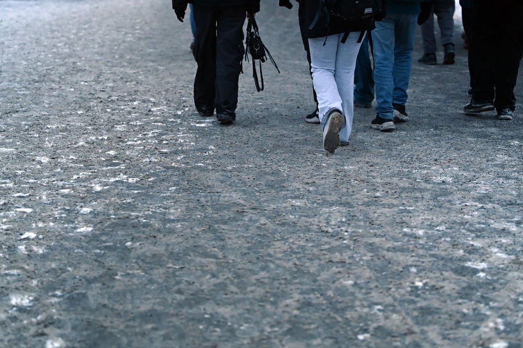 In Berlin und Brandenburg kann es wieder gefährlich glatt werden.