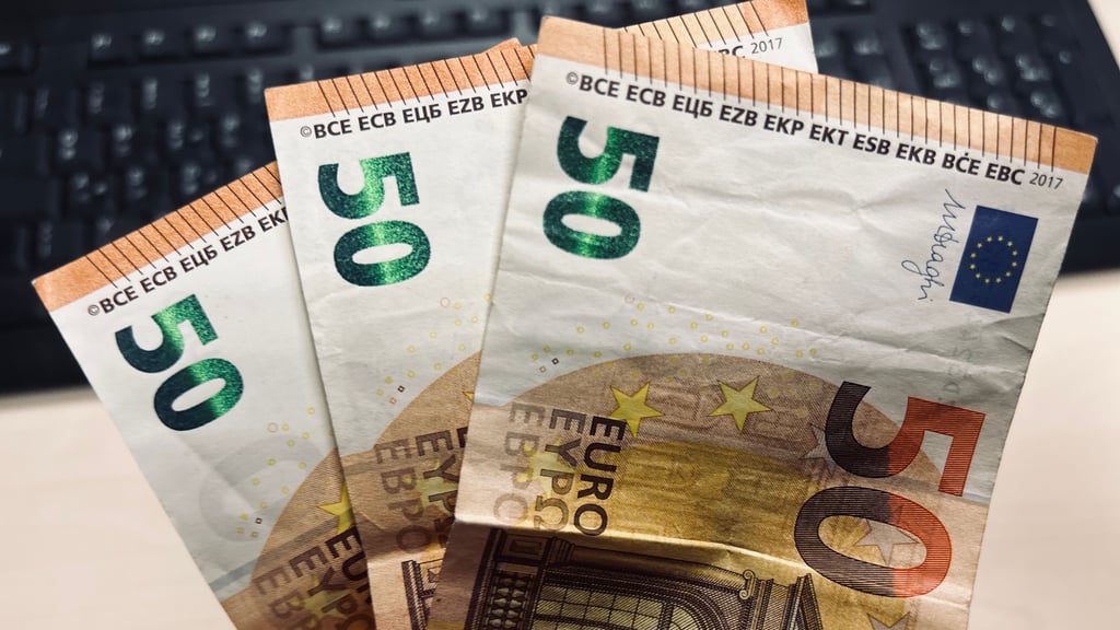 Barzahlung in der Verwaltung von Sandersdorf-Brehna bleibt möglich, ein neues Konzept soll folgen.