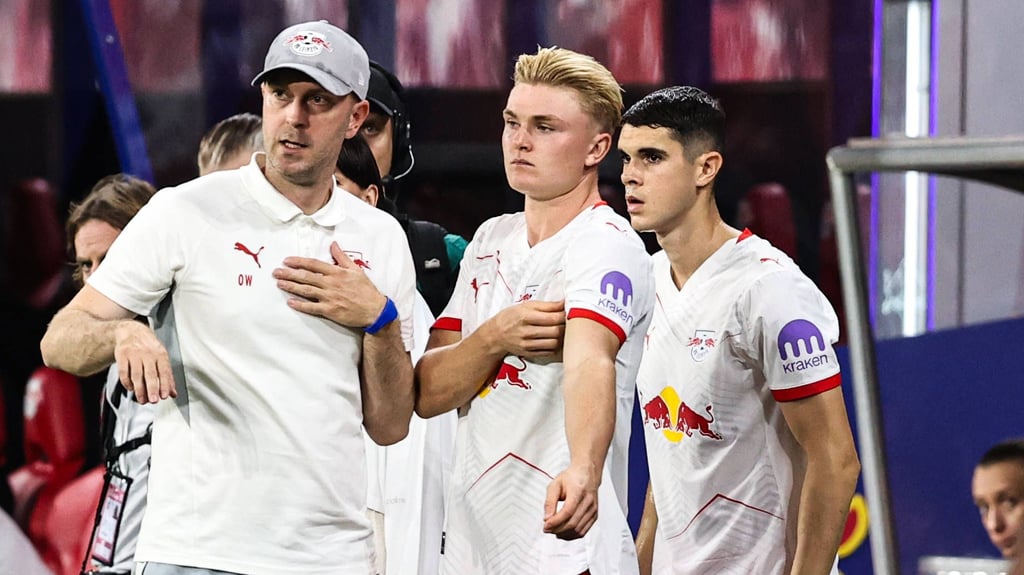 Trainer Ole Werner (l.) setzte bislang kaum auf Kosta Nedeljkovic (r.).