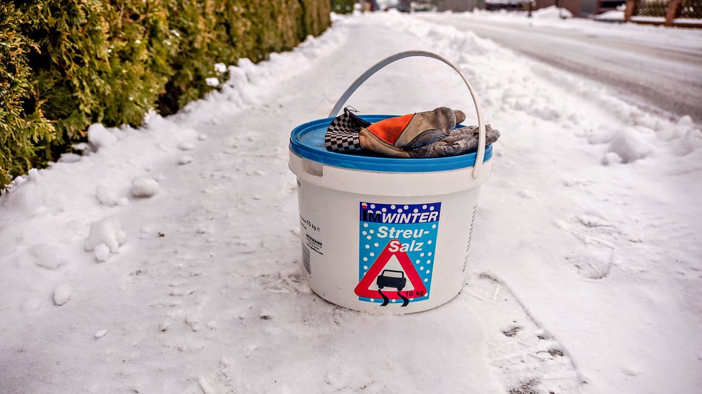 In Gräfenhainichen ist Streusalz meist verboten, nur in Ausnahmefällen darf es eingesetzt werden.