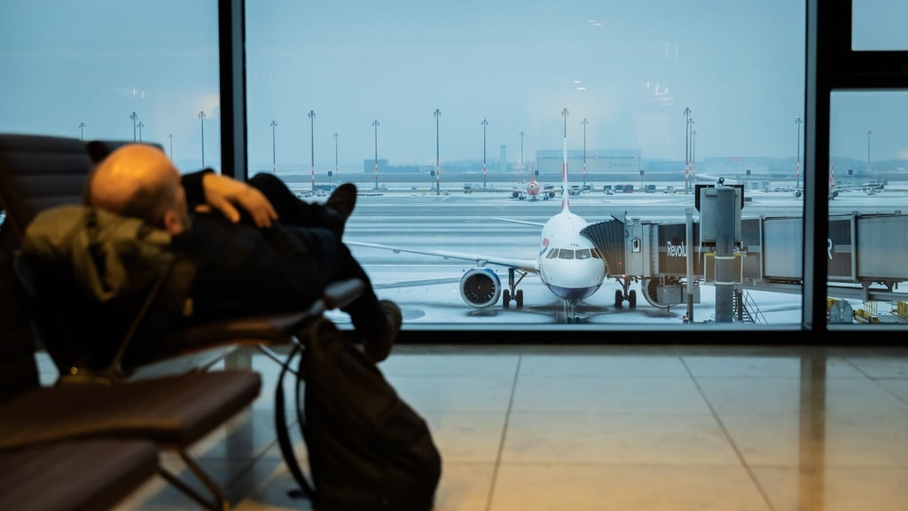 Am BER ist der Flugverkehr aufgrund der Witterung eingestellt worden.